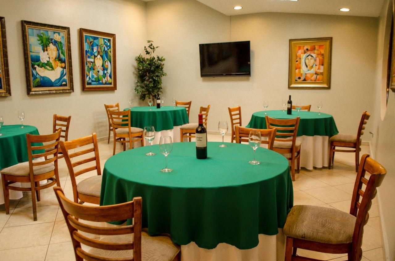 Hotel Alameda テグシガルパ エクステリア 写真
